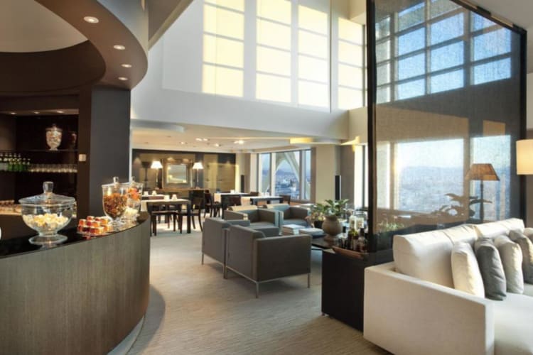 Lounge area